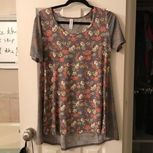 Amazing print perfect tee