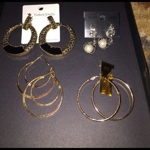 4 sets of earrings