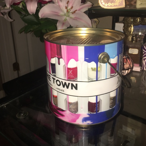 SOLD!!!! - Picture 2 of 4