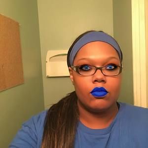 Meet your Posher, Jamila