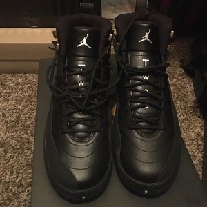 Retro Jordan 12 black