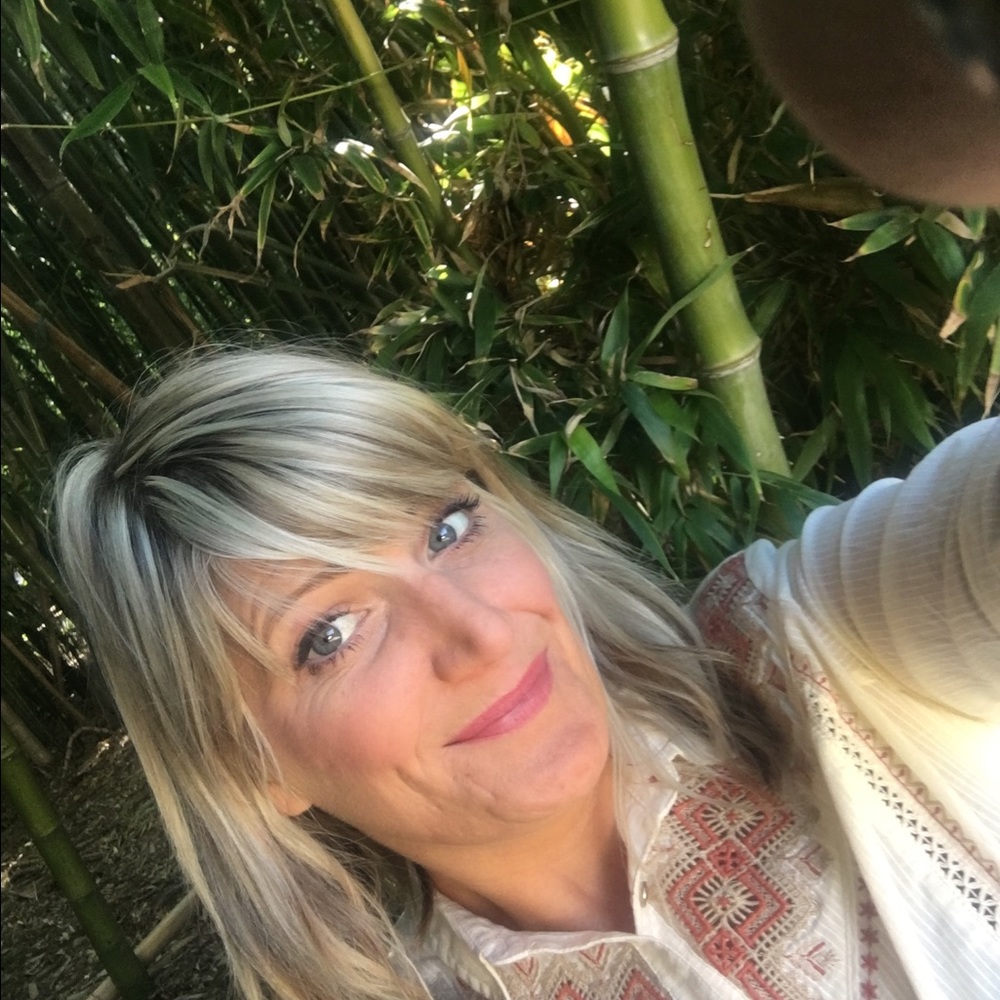 Meet your Posher, Charity