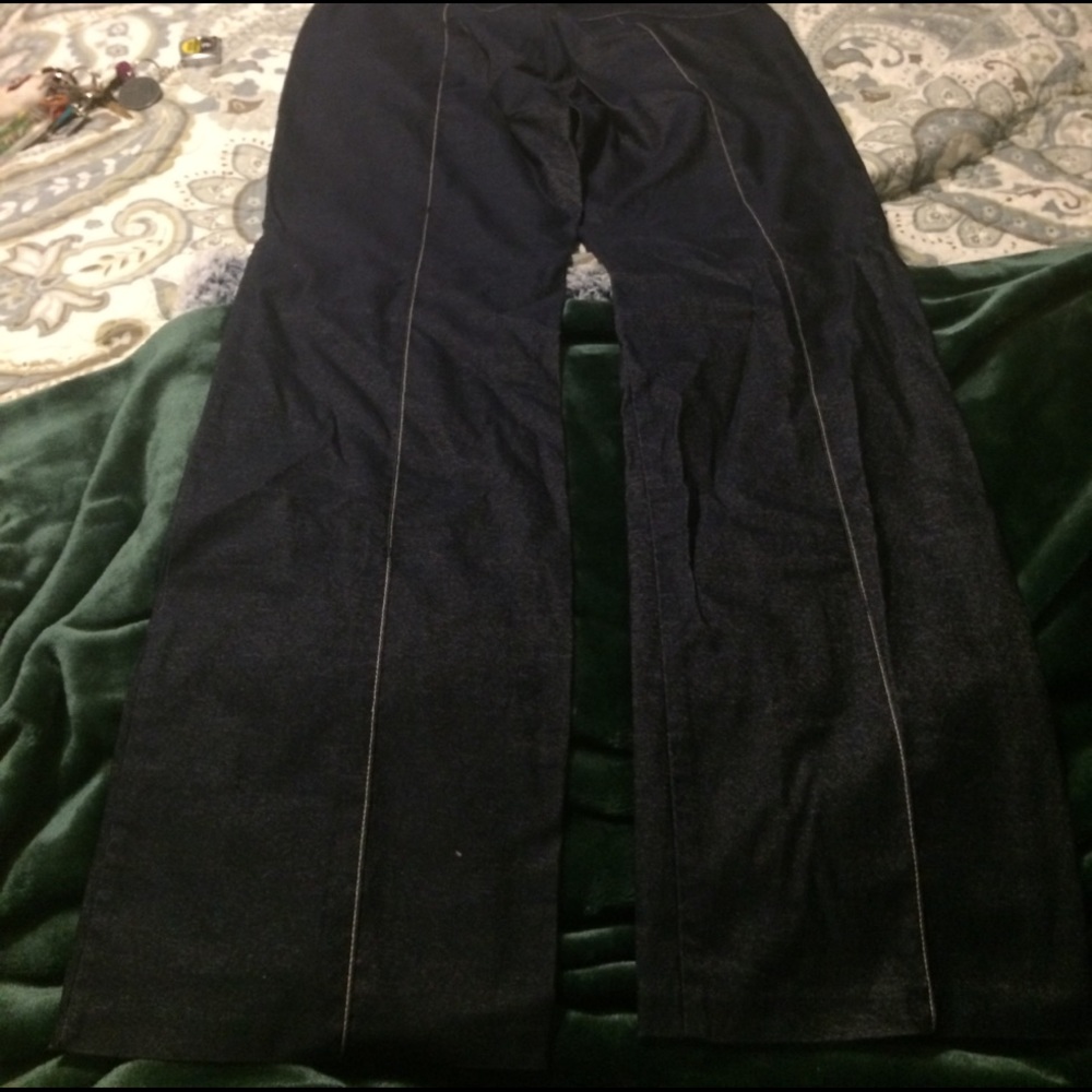 Old Navy size 12 - Picture 2 of 4