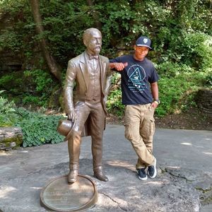 Meet your Posher, Andreyl