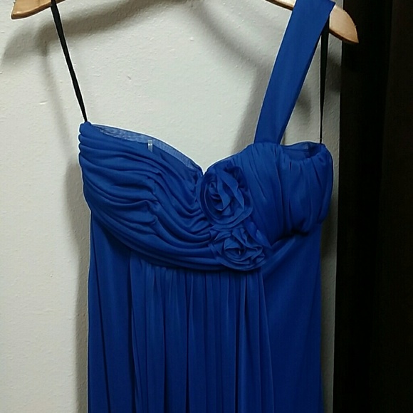 Dress - Picture 1 of 4