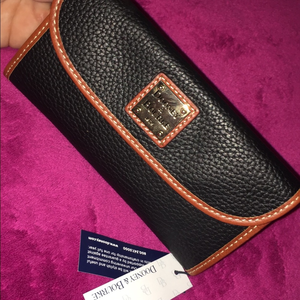 Dooney & Bourke Wallet
