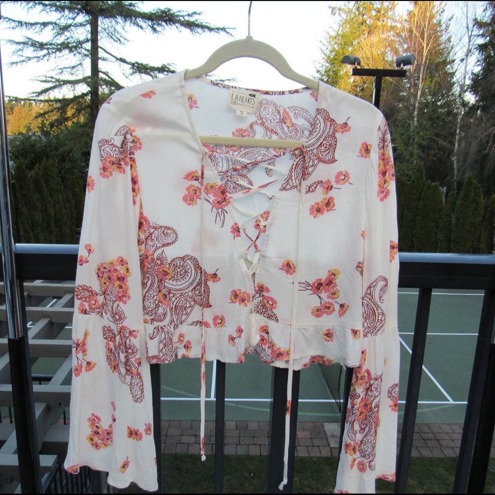 Floral tie-up crop top
