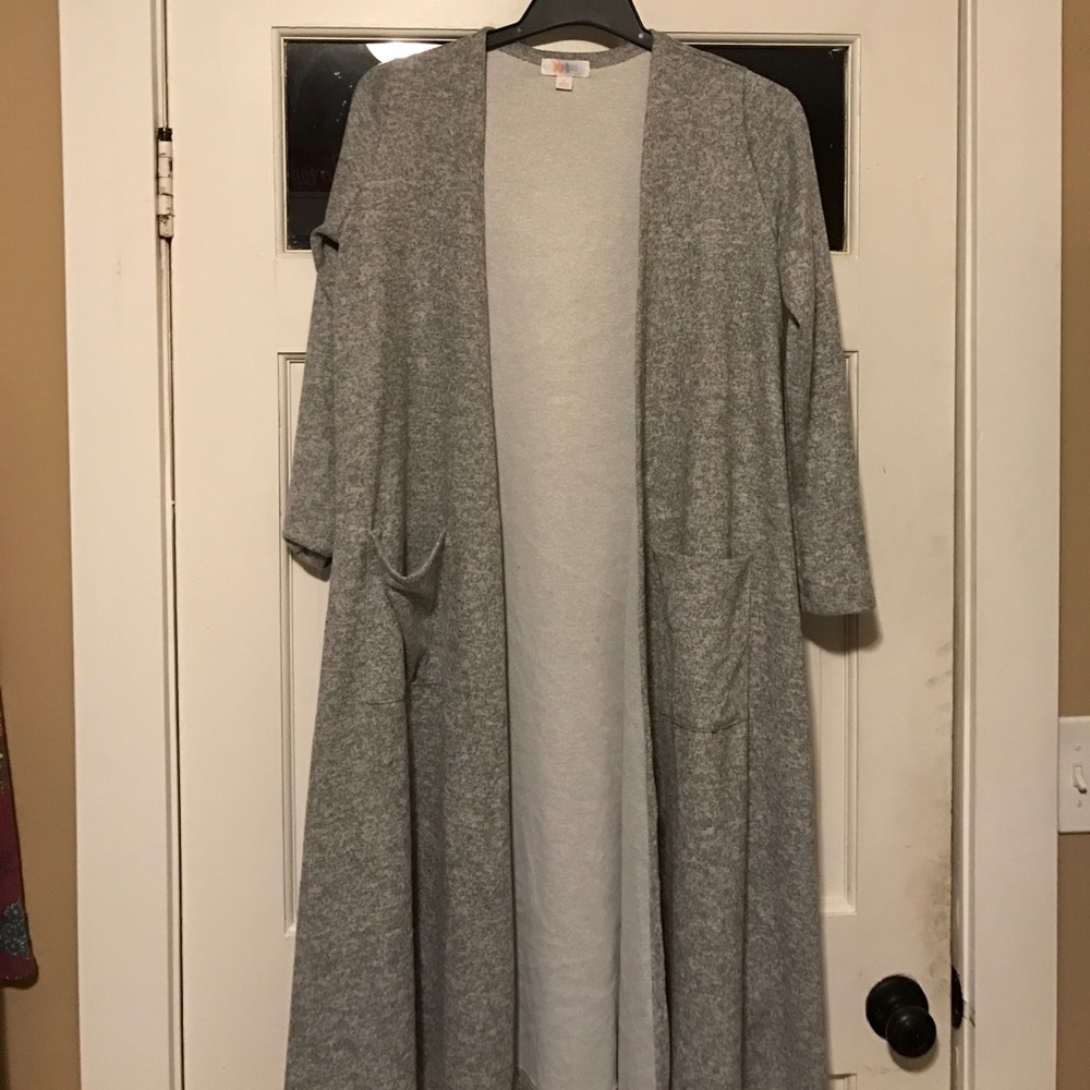LulaRoe Sarah size small