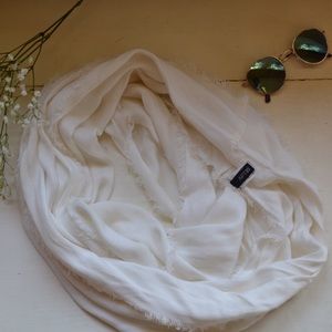 WHITE INFINITY SCARF