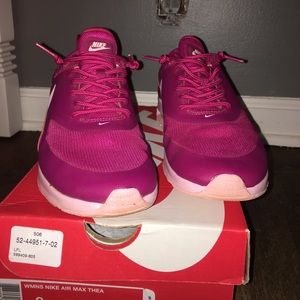 Pink/purple Nike Air Max Theas