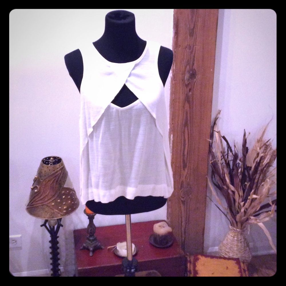 Free People White Peep-Hole Tank - Picture 1 of 6