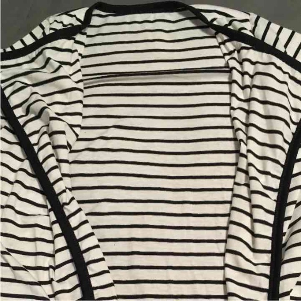 Cardigan - Picture 2 of 2