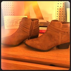 Lauren Conrad ankle boots
