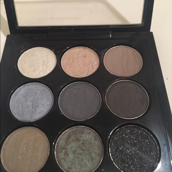 SOLD! Mac Navy x 9 - Picture 2 of 3