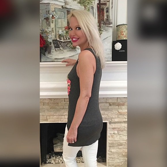 Pretty rose 🌹 heart long tunic! - Picture 2 of 2