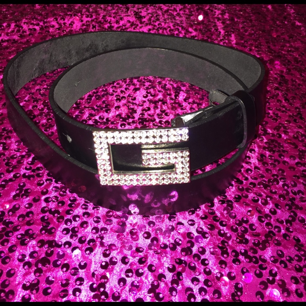 GUESS belt