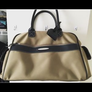 Kenneth Cole Duffle bag