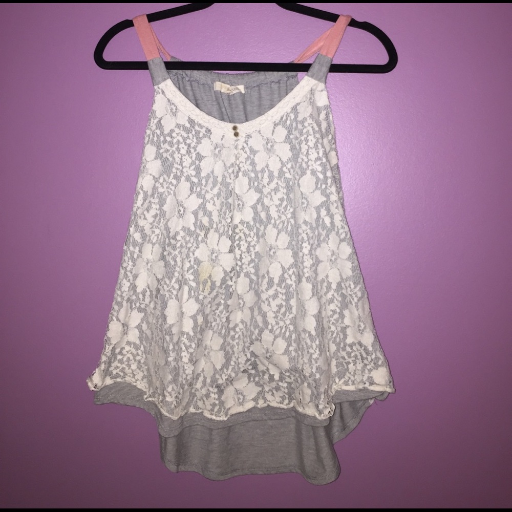 Grey and white lace tank.