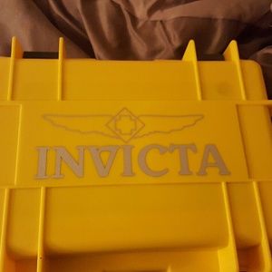 Official Invicta 8 Slot Dive Case