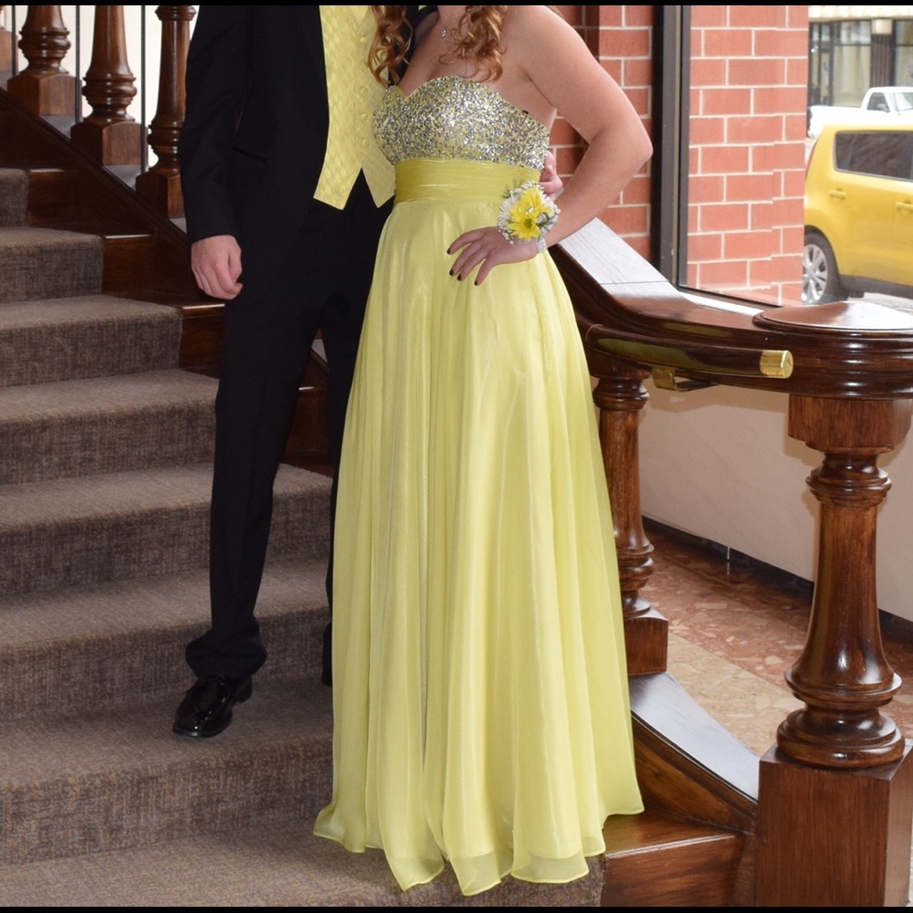 Alyce Paris Prom Dress