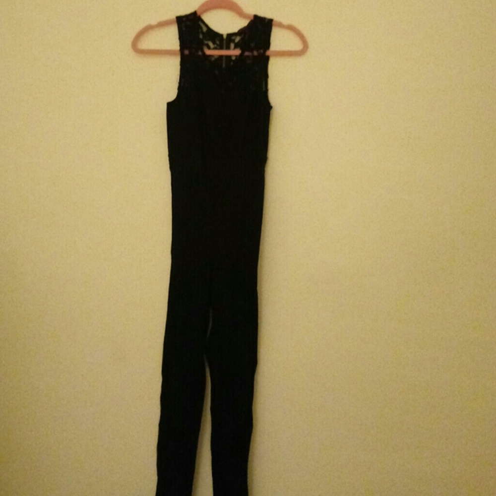 Black Jumper size s
