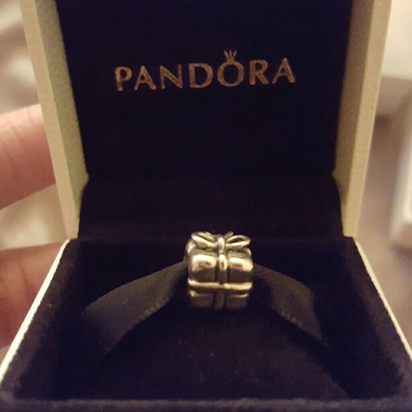 Pandora Jewelry - Pandora Gift Box Charm