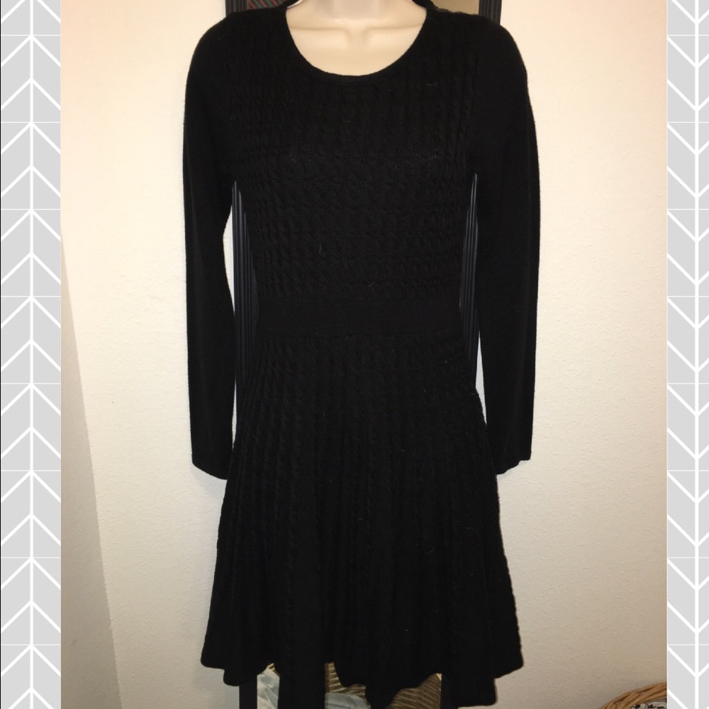 Gorgeous long sleeve black sweater dress