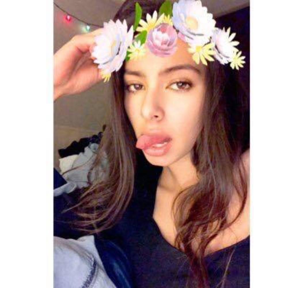 Meet your Posher, Glenda