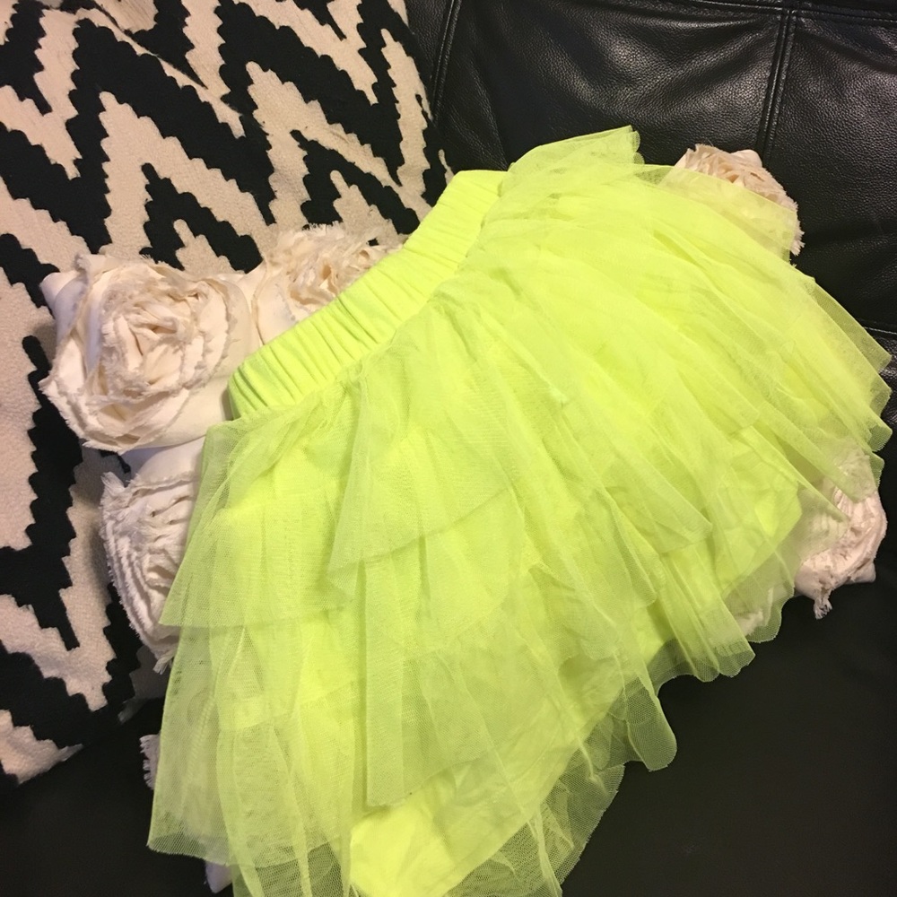 Girls Neon Yellow/Green skirt-