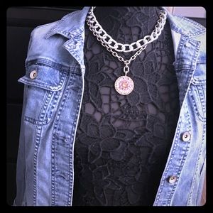 ONE DAY SALE!!! TARINA TARANTINO💞