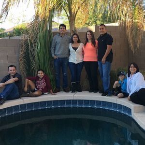 Meet your Posher, Linda