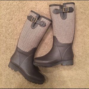 Banana republic rain boots