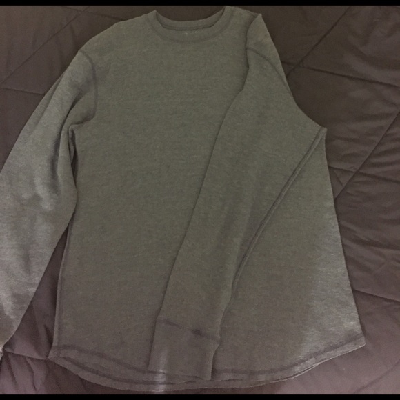 Other - Blue long sleeve tee