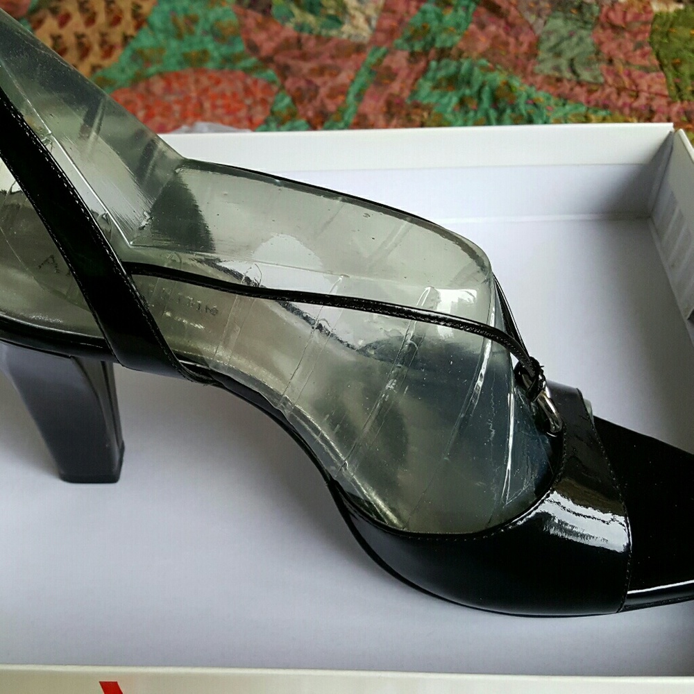 Black heels