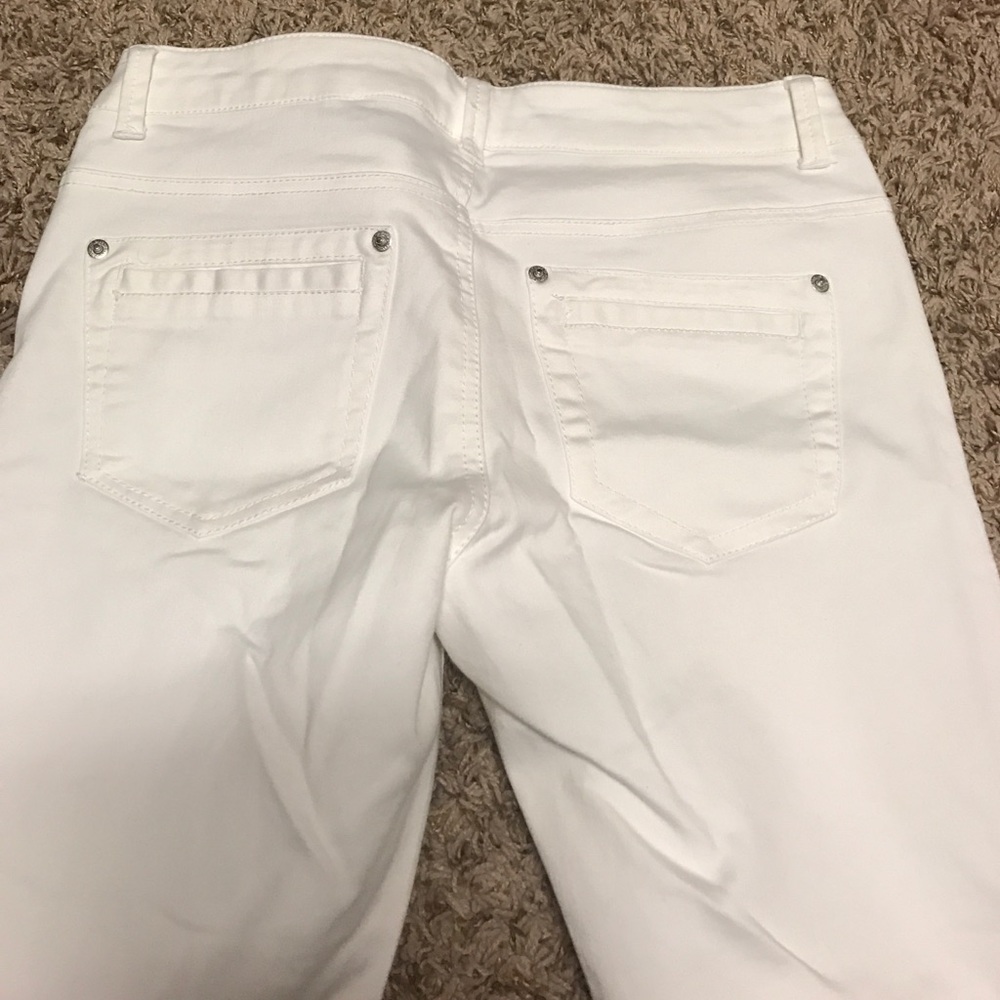 Capri pants - Picture 2 of 3