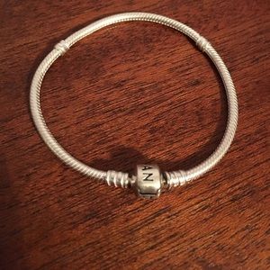 Sterling Silver BarrelClasp Pandora Charm Bracelet