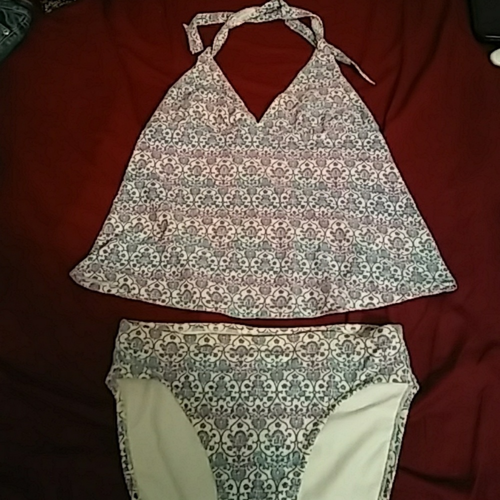 Bathing suit