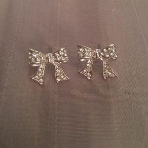 Bow sparkle earrings