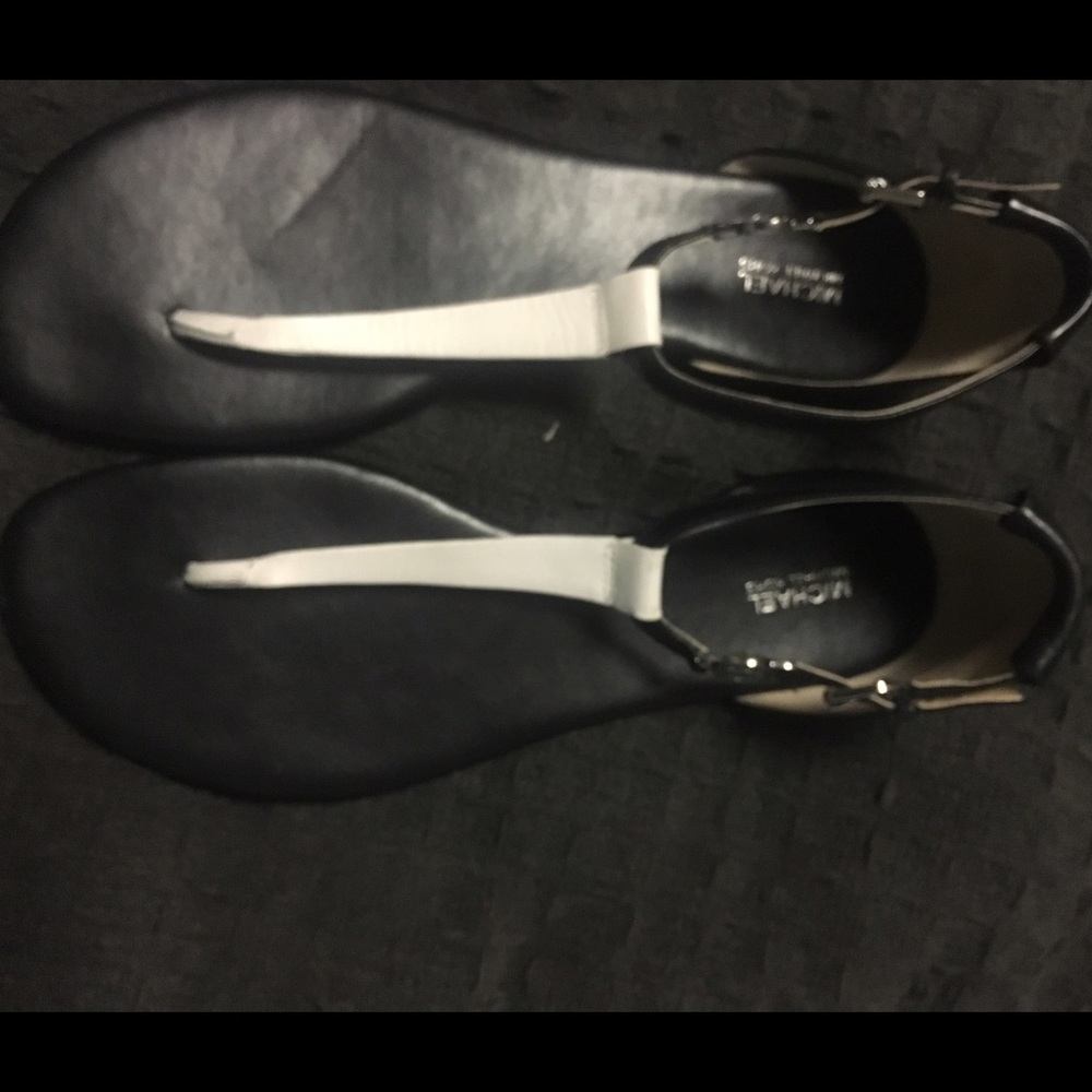 Super cute and classy Sandals from MICHAEL KORES!