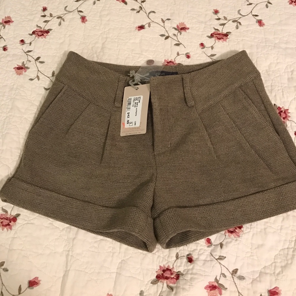 Dress shorts