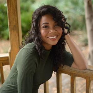 Meet your Posher, Ané