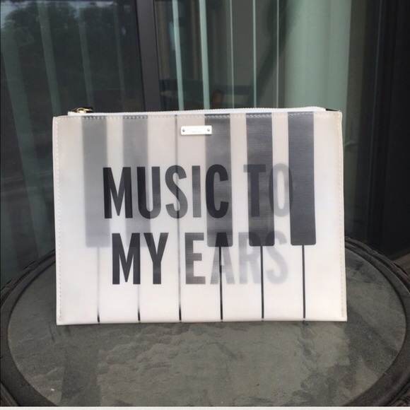 (SOLD!) Kate Spade Piano wristlet - Picture 2 of 4