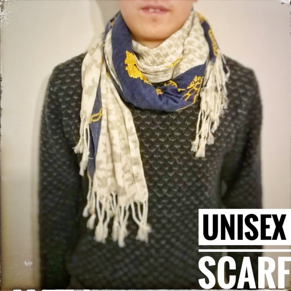 NWOT Blue& Gold Chain Scarf