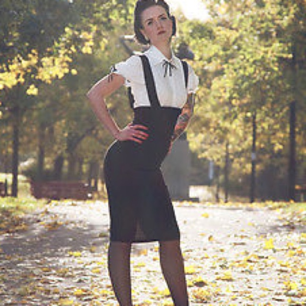 Pinup wiggle jumper dress 💫