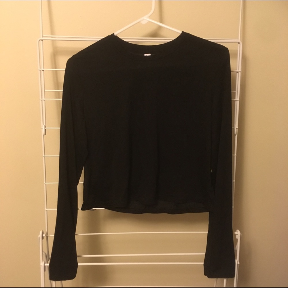 SOLDAmerican Apparel black long sleeve tee