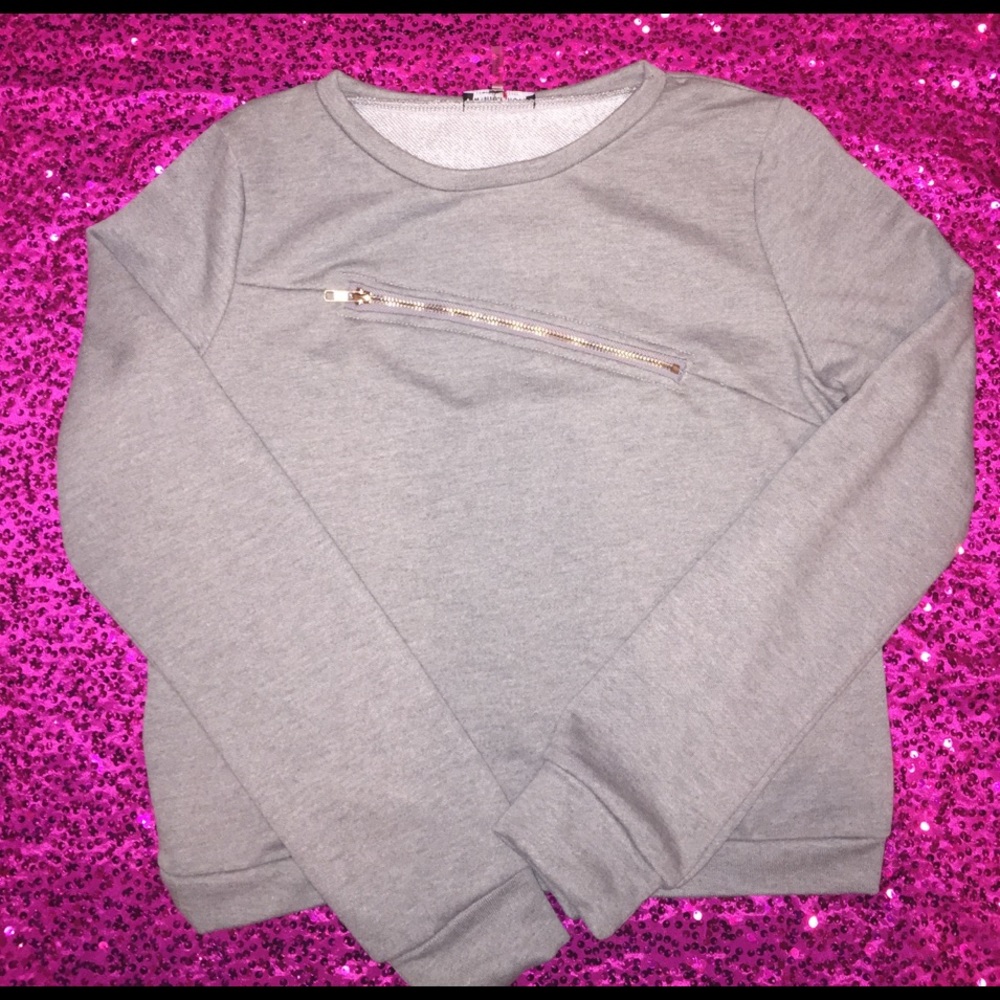 Fashion Nova gray sweater