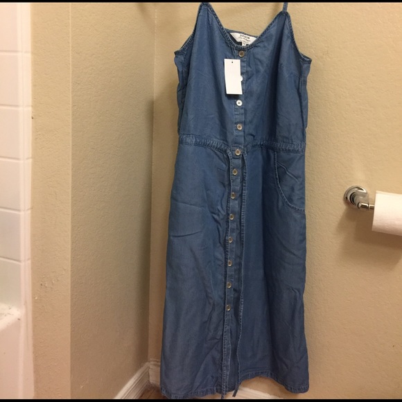 Miss Selfridge super soft denim dresses NWT - Picture 2 of 4