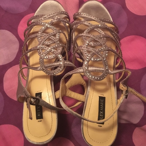 Prom shoes - Picture 2 of 3