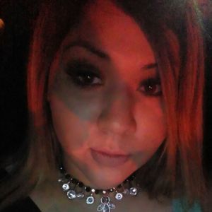 Meet your Posher, Priscilla