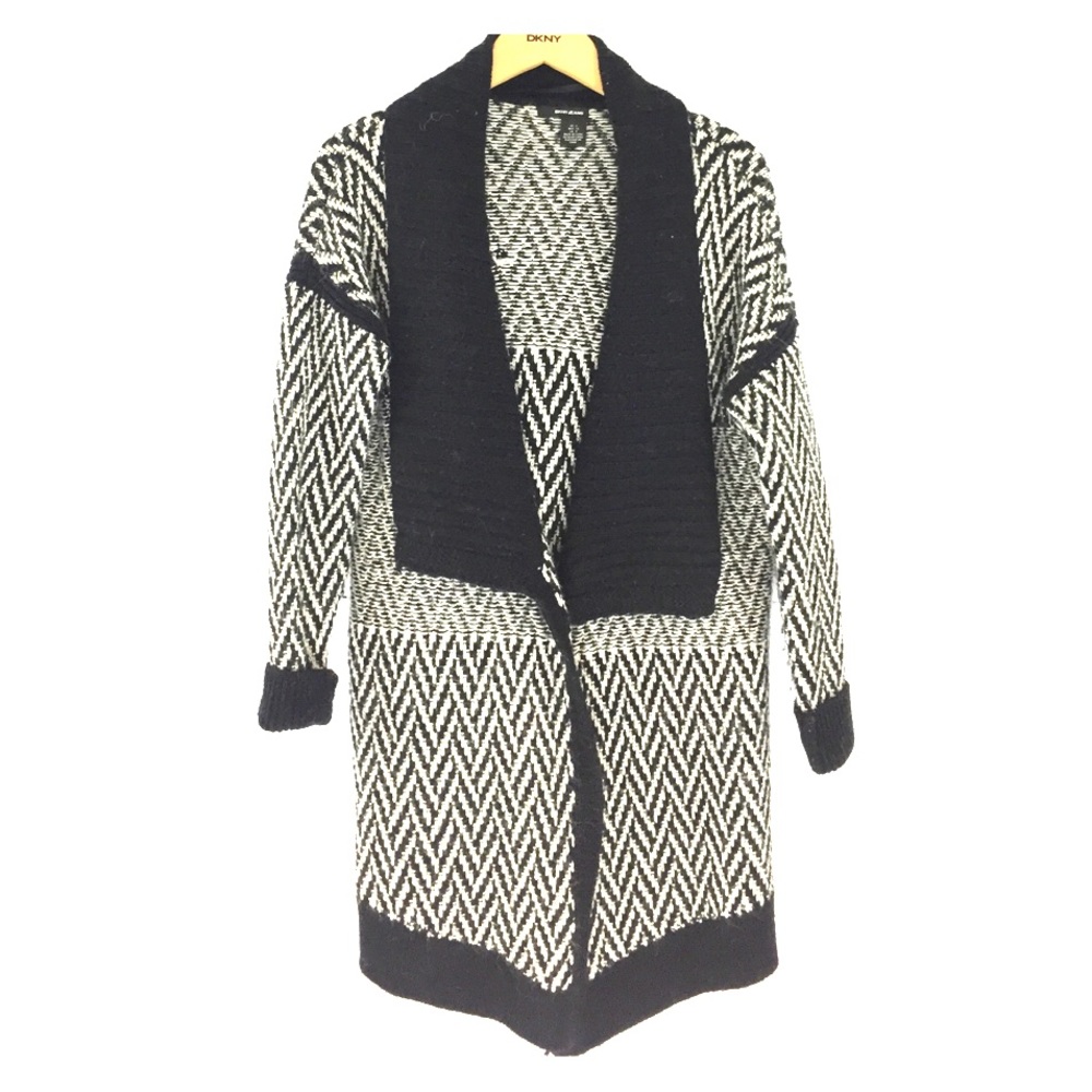 DKNY knit chevron print cardigan wrap
